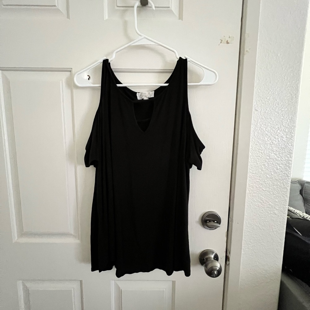 XL cold shoulder black top